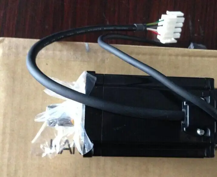GYS101DC2-T2A-B AC Servo двигатель 100 Вт 0.32N.m 200 Гц 91 в 0.9A с тормозом