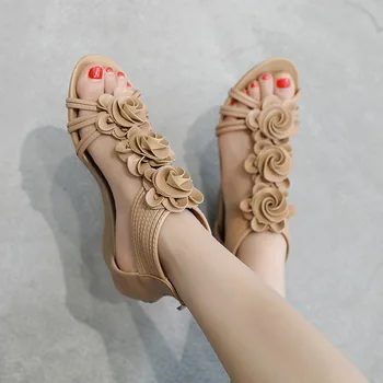 

Yu Kube Summer Shoes Woman Sandals Flower Sandalias Mujer 2020 N Ankle Wrap Wedges Shoes For Women Gladiator Sandals Plus Size