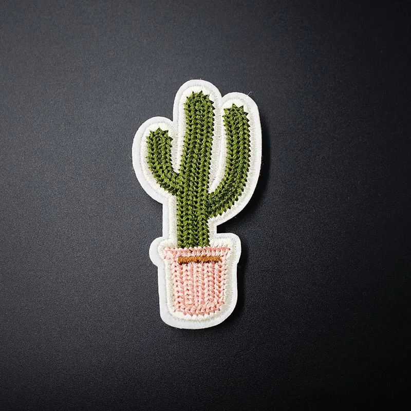 

Cactus (Size:3.4x6.7cm) Badge Iron On Patch Embroidered Applique Sewing Clothes Stickers Garment Badges Apparel Accessories