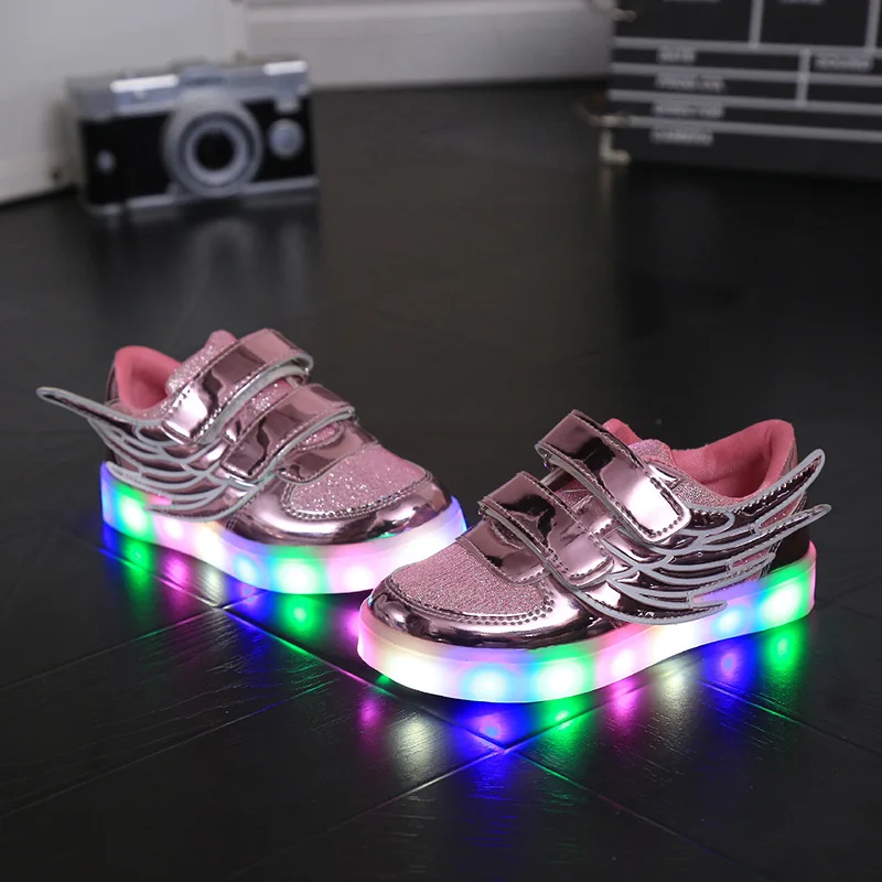 Free Shipping 2016 Autumn Wings Children Shoes With Light Led Boys Girls Kids Chaussure Enfant Tenis Infantil A68 | Детская одежда и