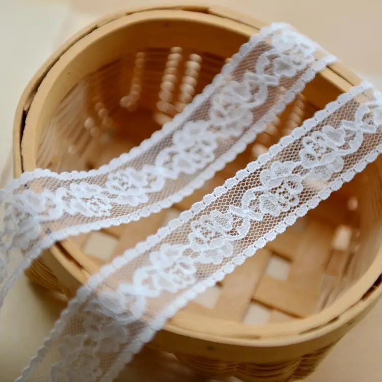 

Soft beige lace accessories bilateral export polyester lace doll lace 2.5cm wide