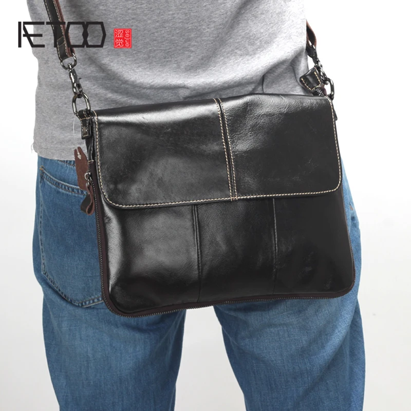 

AETOO Head cowhide men's singles shoulder bag British style men's leather crossbody bag horizontal trend soft leather bag