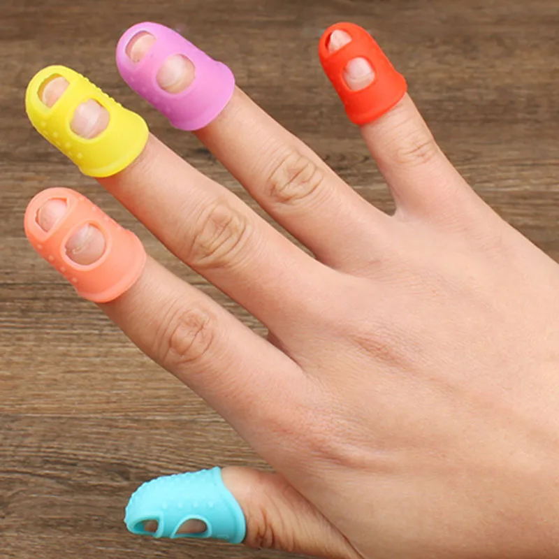 5pcs/Lot Multifunctional Silicone Thimbles Hollowed Out Breathable Protective Finger Sleeve DIY Crafts Sewing Accessories