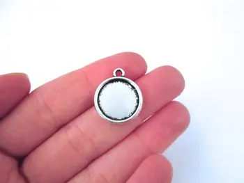 

10 14mm Double Sided Round Pendant Settings, Silver Plated, B92theof