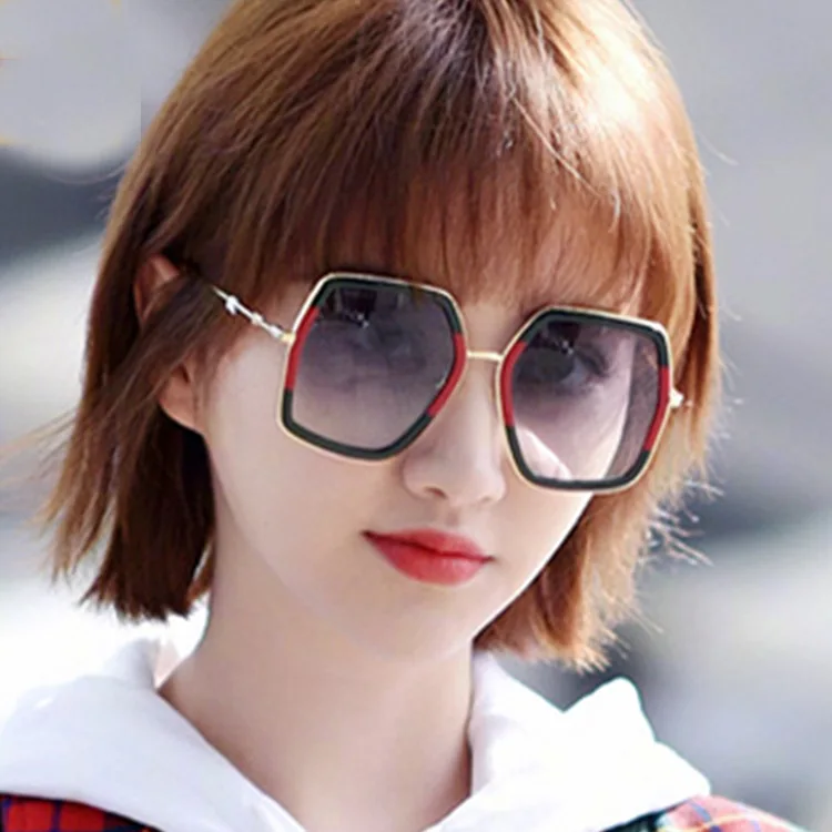 

2019 new Korean sunglasses thin face versatile sunglasses fashion men and women glasses star sunglasses