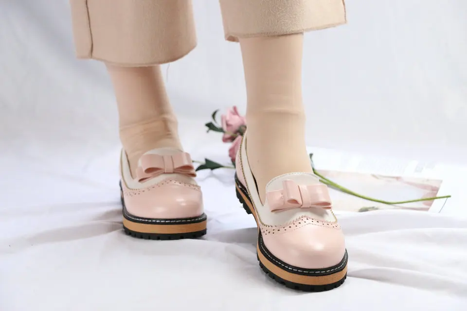 ESVEVA/ г. Женская обувь на плоской подошве с круглым носком на весну-осень Милая обувь из мягкой искусственной кожи в стиле пэчворк с кружевом размеры 34-43