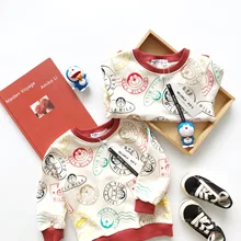 Tonytaobaby/новое осеннее платье тонкая толстовка с рисунком детская бежевая толстовка милый детский свитер Одежда для маленьких мальчиков