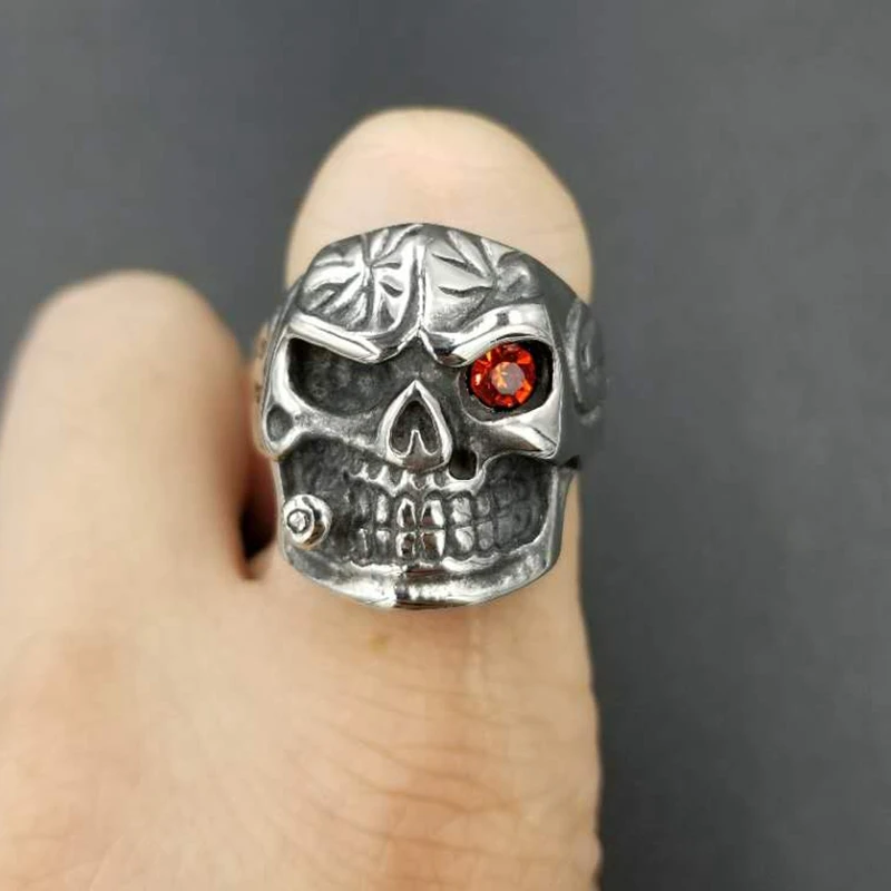  Personality Men's Retro Skull Ring Biker Jewelry Titanium Steel Rings With Red Zircon Eye Bijoux European Style  (3)