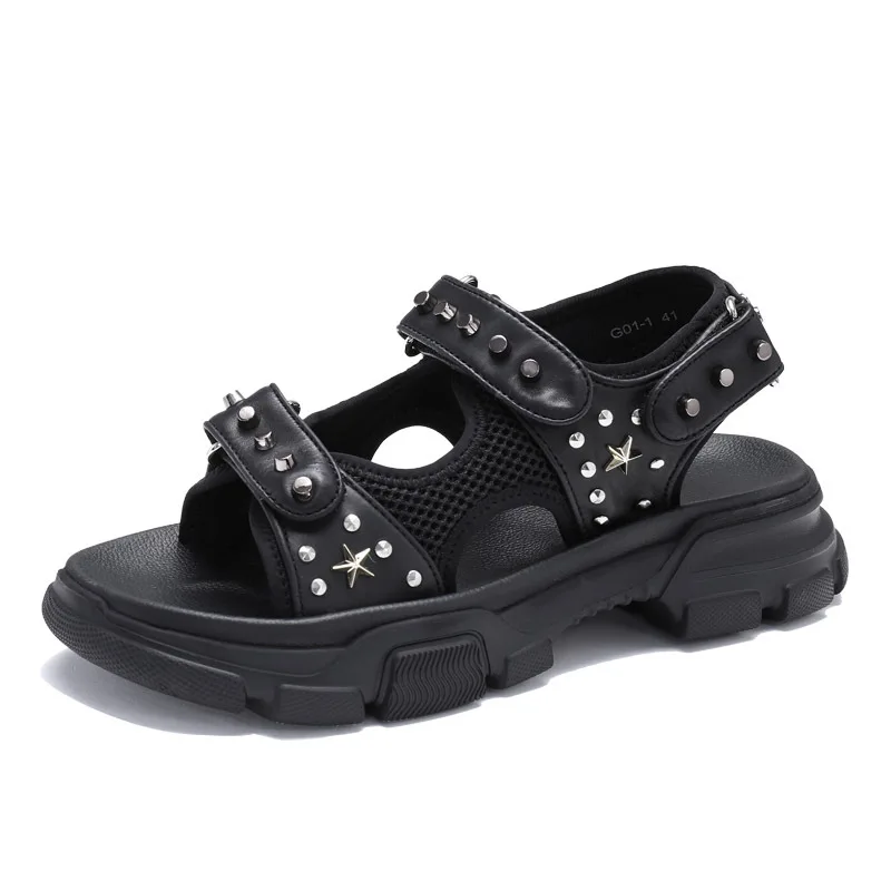 

High Quality Genuine Leather Roman sandals mens thick bottom Slippers Flip Flops casual Shoes beach outdoor anti-skid rivets
