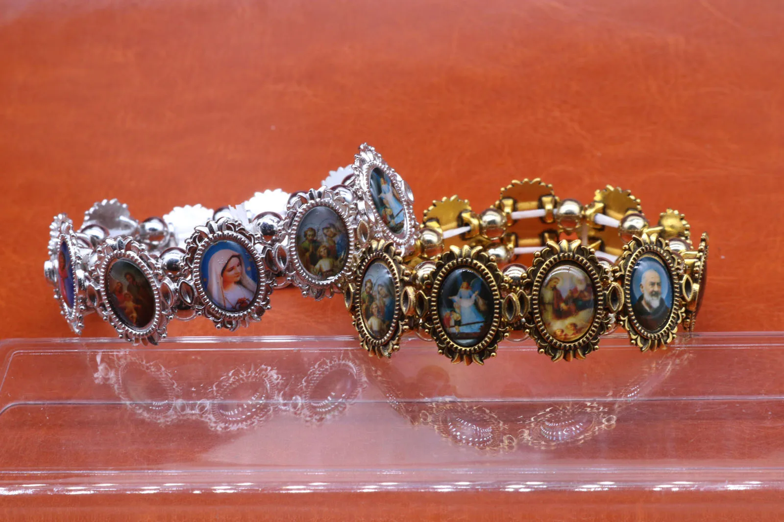 

Oval shape icon Catholic rose Rosary Bracelet Jesus Saint angel angel Marie fashion religious jewelry alloy Elastic Bracelet