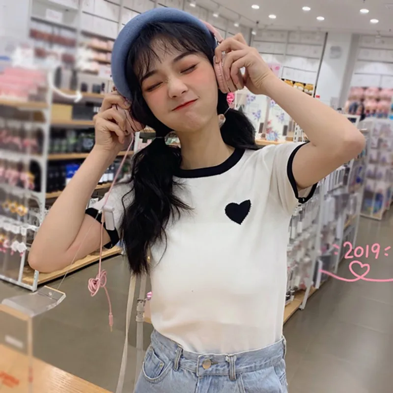

Women Short Sleeve O-Neck T Shirt Fashion Women Heart Pattern Embroidery Ice Silk Knitted Slim T-Shirt 2019 Color Block Tshirt