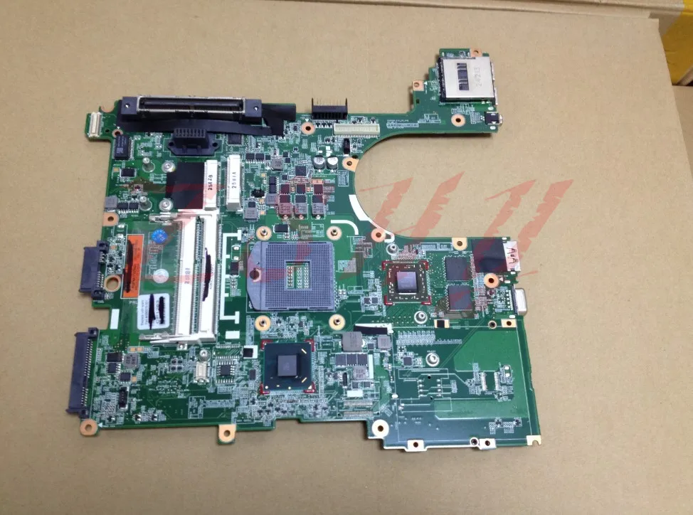 

for HP Elitebook Probook 6570b laptop motherboard DDR3 686975-001 686976-001 690026-001 690026-501 Free Shipping 100% test ok