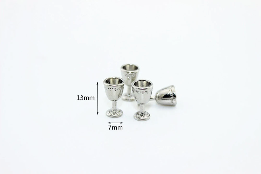 4Pcs 1/12 Dollhouse Miniature Accessories Mini Metal Wine Glass Simulation Furniture Mug Model Toys for Doll House Decoration 4Pcs 1/12 Dollhouse Miniature Accessories Mini Metal Wine Glass Simulation Furniture Mug Model Toys for Doll House Decoration