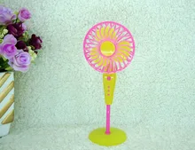 Kids Toy Doll house Furniture Fake Mechanical Fan for Barbie Dolls For Monster High Dolls Accessories Xmas Gift