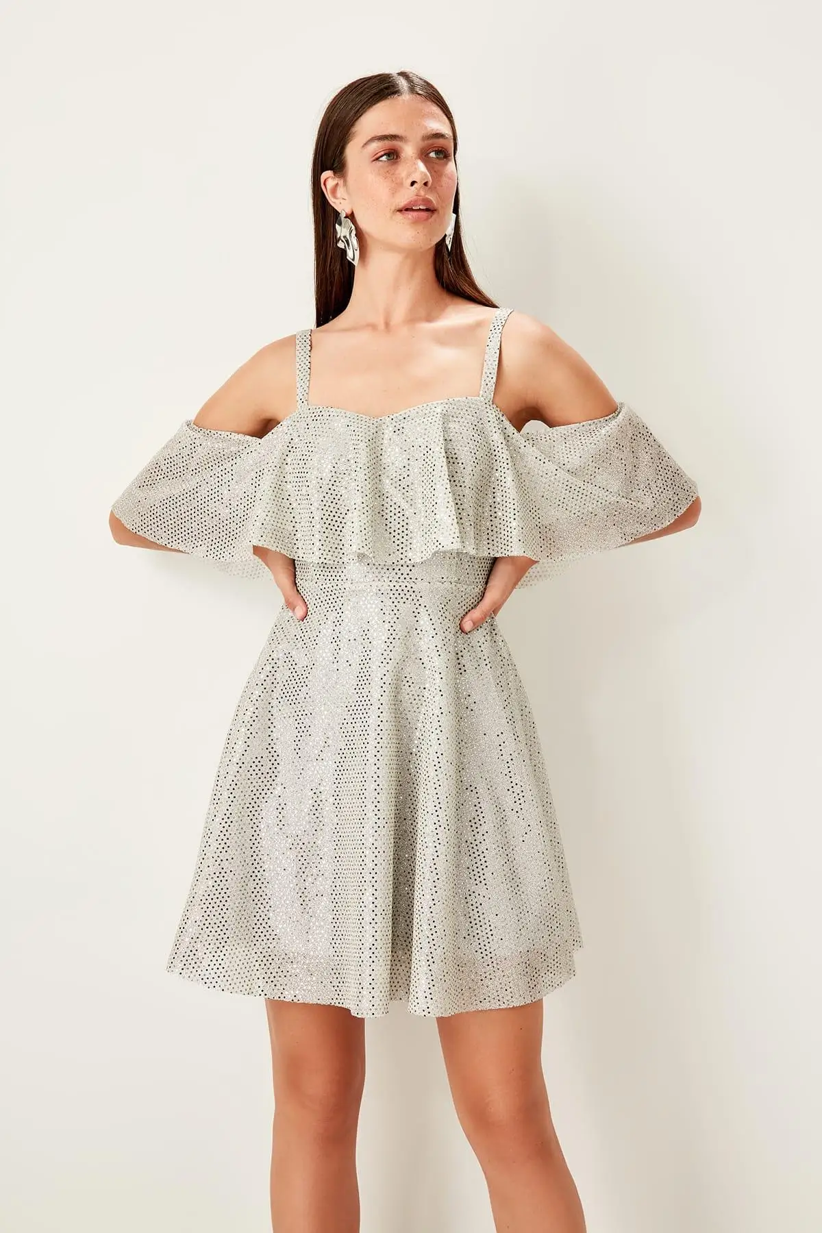 Trendyol Gümüş платье с оборкой TPRSS19EL0030|Платья| |