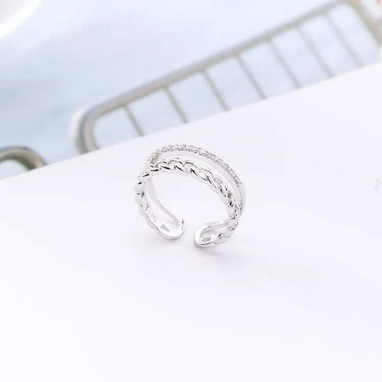 

2019 Sale Fine Jewelry Jewelry Open Twist Chain Ring Women Crystal from Austrian Personality micro-inlaid zircon female