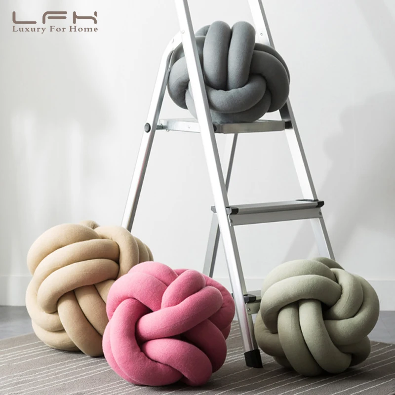 

LFH Creative Knotting Pillow With Cotton Core Decorative Pillowcases Sofa Knot Pillows Rectangular Knot Pillows Plush Toys