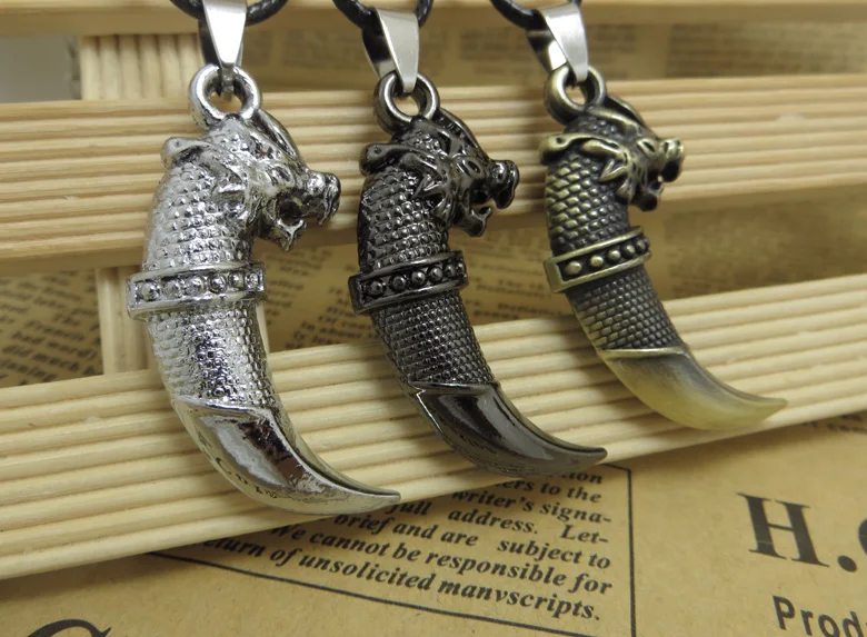 Wolf Head Angelica Fashion Casual Sporty Men Necklace Wolf Teeth Fang Beast Pendant men Pendant Necklaces Wolf Head Angelica Fashion Casual Sporty Men Necklace Wolf Teeth Fang Beast Pendant men Pendant Necklaces