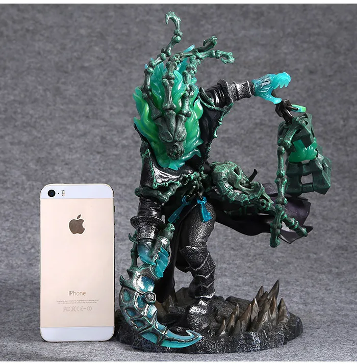

29cm Action Figure De Chain Warden Thresh Shadow Cosplay PVC Eilanden Warrior guard verjaardag Garage Kit Kids gift Anime NO05