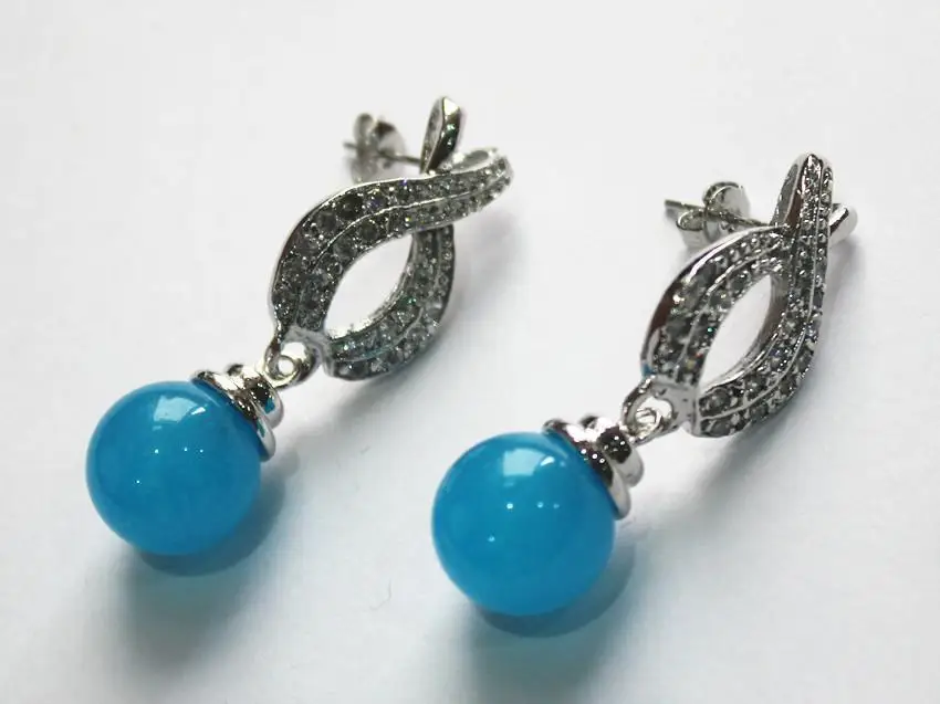

wholesale latest fashion lady's beautiful silver plated 12mm blue jade bread earrings