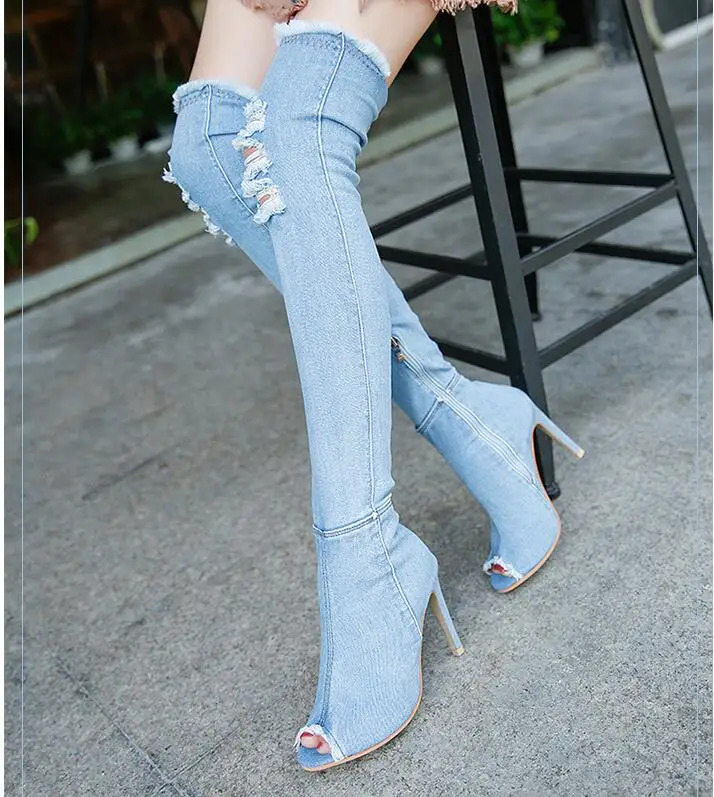 Модные осенние женские сапоги до бедра на высоком каблуке Женская обувь популярные Сапоги выше колена ковбойские сапоги с открытым носком джинсовая обувь TT-07