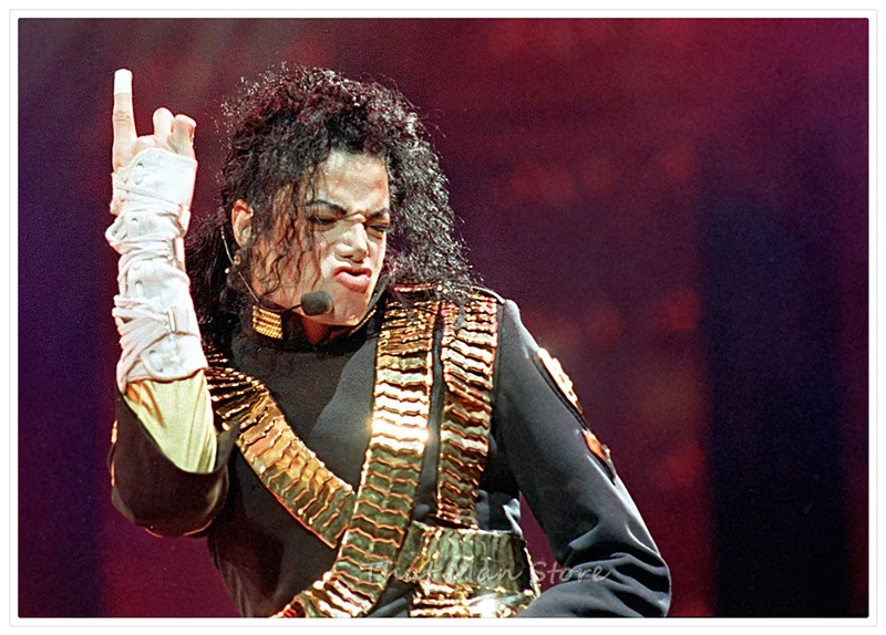 Майкл Джексон, плакат, четкое изображение, наклейки на стену, украшение дома, хорошее качество, принты, белая бумага с покрытием, домашний арт, бренд 42*30 см - Цвет: Красный