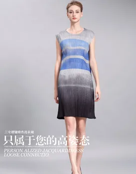 

FREE SHIPPING Clearance fashion tie-dye o-neck gradients sleeveless fold dress IN STOCK