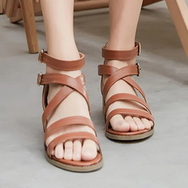 Женские босоножки; новые женские летние сандалии; большие размеры 43; кожаные сандалии на плоской подошве; женские Вьетнамки; Повседневная пляжная обувь; женская обувь; rtg67 - Цвет: Dark Brown
