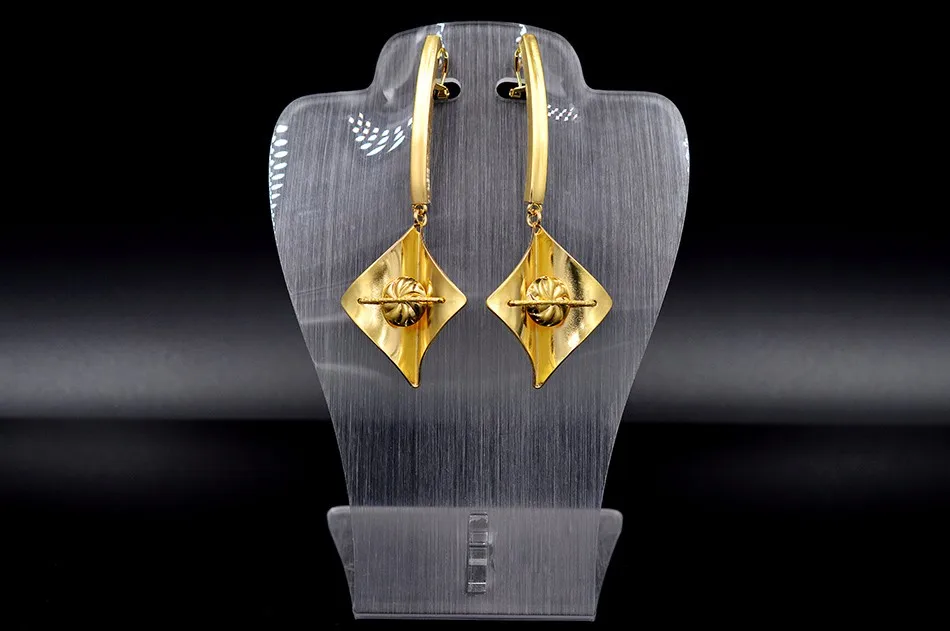 Jewelry sets (1)