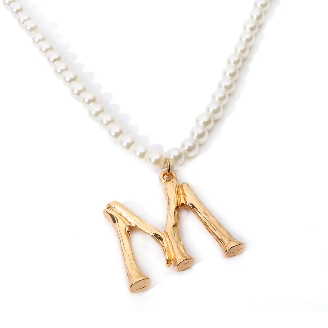 Simple Handmade Pearl Necklace with Letter M Pendant Korean Style Charms Alloy Gold Chain Luxury Wedding Jewelry For Women
