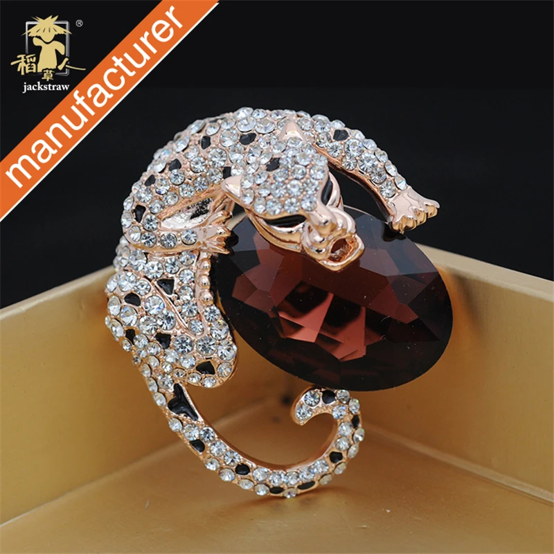 

Fashion and the newest Leopard brooches Zinc Alloy animal brooch best gifts for woman hot cheap rhinestone brooches