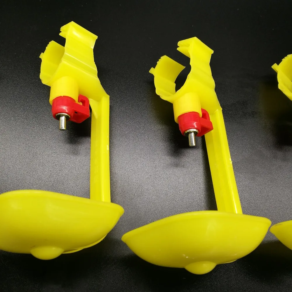 

Free shipping 16PCS new generation of automatic chicken water drinking cups chicken balls 25 mm pipe nipple drinkers Chicken