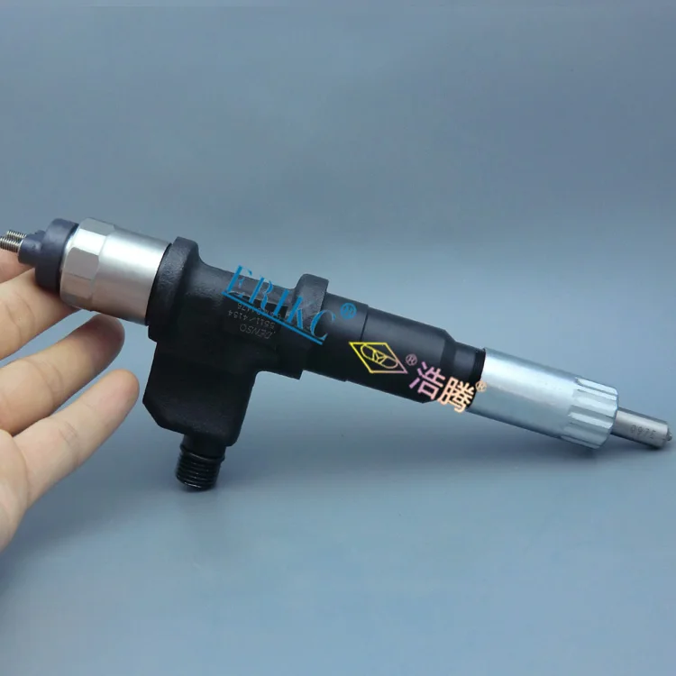  ERIKC 5513 Common Rail Fuel Injector Assy 095000-5513 (8976034157) Auto Engine Parts Diesel Injecti