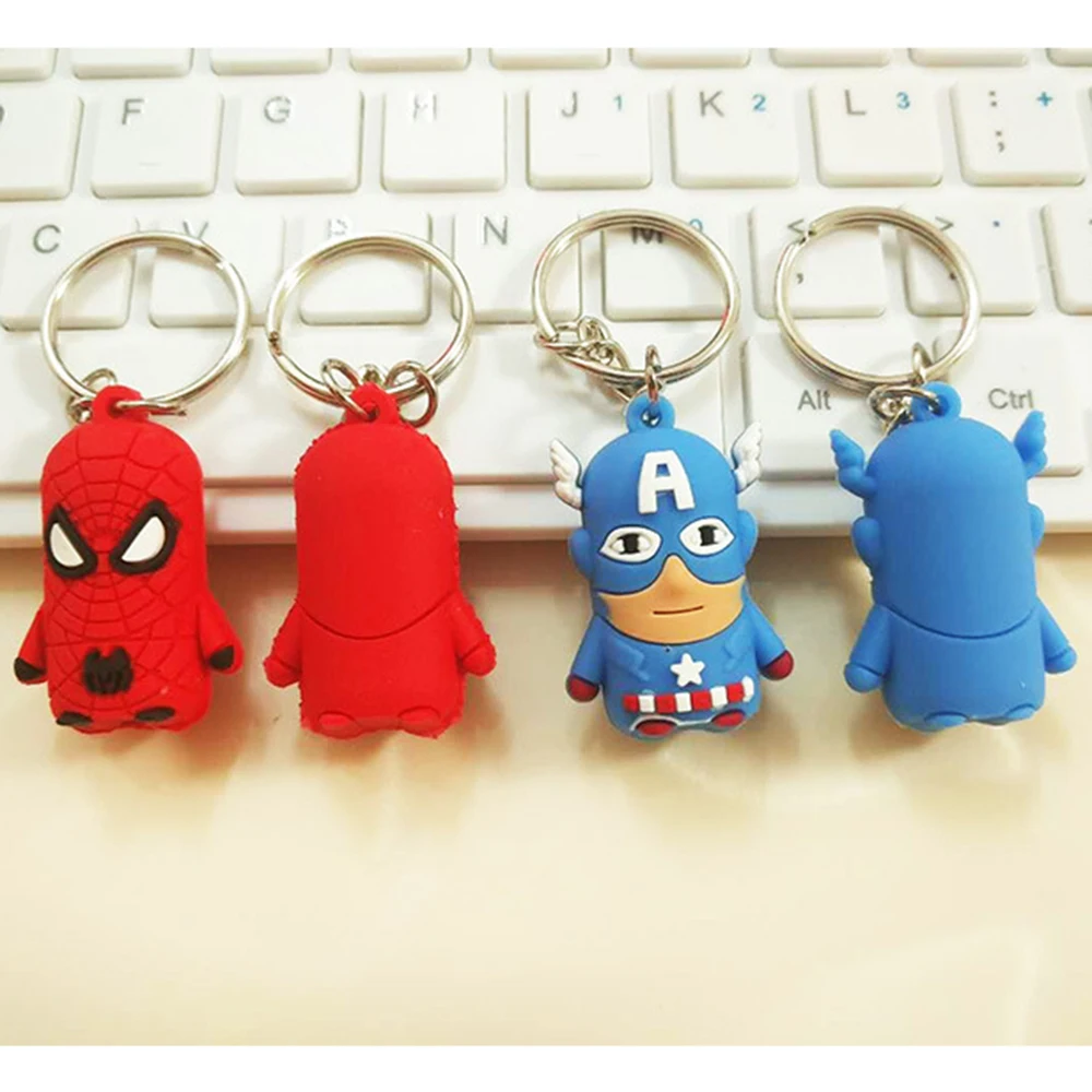 SUTI 1 piezas 3D llavero hombre araña llavero Capitán América Batman Hombre de Hierro Superman llavero anillo figuras de acción juguete regalo Llavero