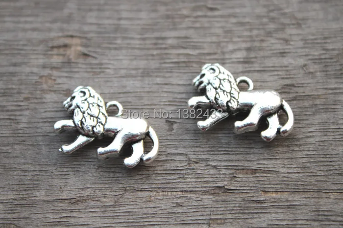 

10pcs--Lions Charms Antique silver Tone Lions charm pendant double sided 22x15mm