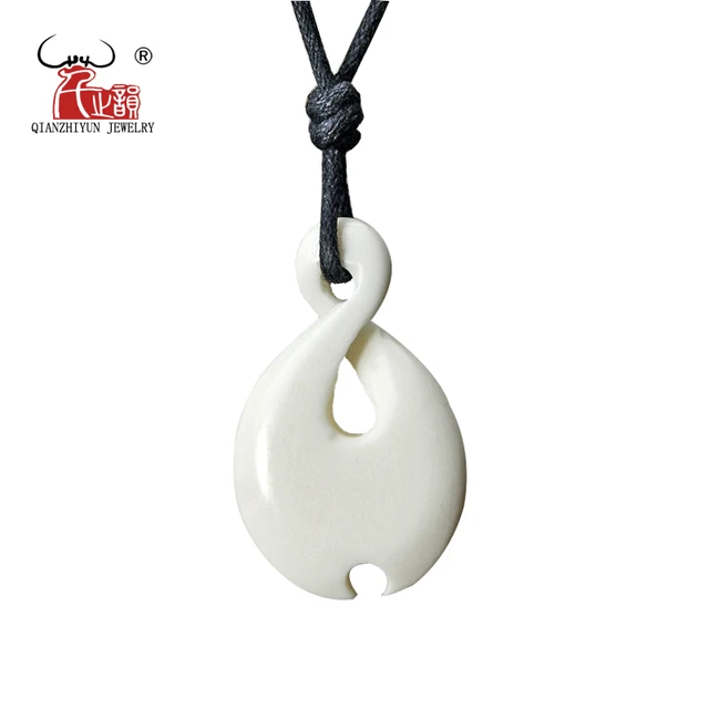 81stgeneration Women's Men's Hand Carved Bone Engraved Whale Tail Hei Matau  Koru Pendant Necklace : Amazon.ca: Clothing, Shoes & Accessories