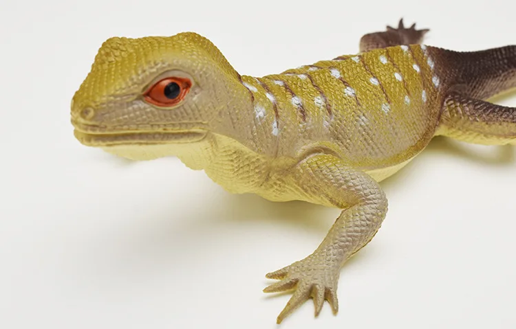 Tricky vent toy Lizards Reptile Simulation plastic forest wild animal model toys ornaments Lifelike PVC home decor Gift For Kids