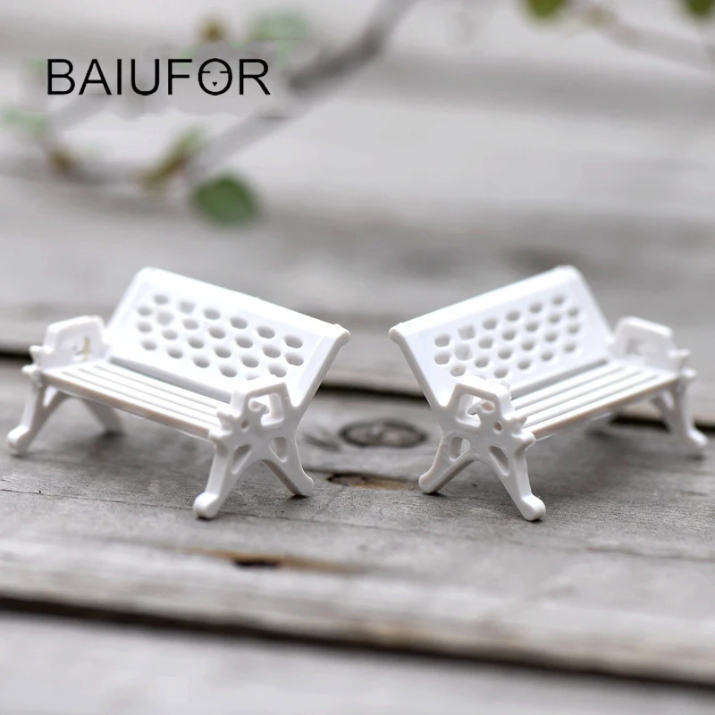 Mini White Park Chairs Model Micro Landscape / Microgreen Decoration Ornament DIY Micro Garden / Plant Accessories Material Mini White Park Chairs Model Micro Landscape / Microgreen Decoration Ornament DIY Micro Garden / Plant Accessories Material