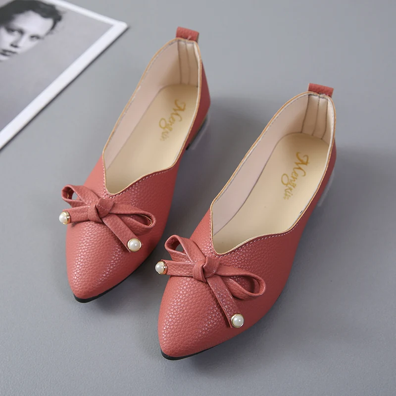 

2018 New Casual Shoes Women Flats Shallow Pointed Toe Moccasins Patent Leather Ballet Flats Ballerina Loafers Ladies Boat Shoes