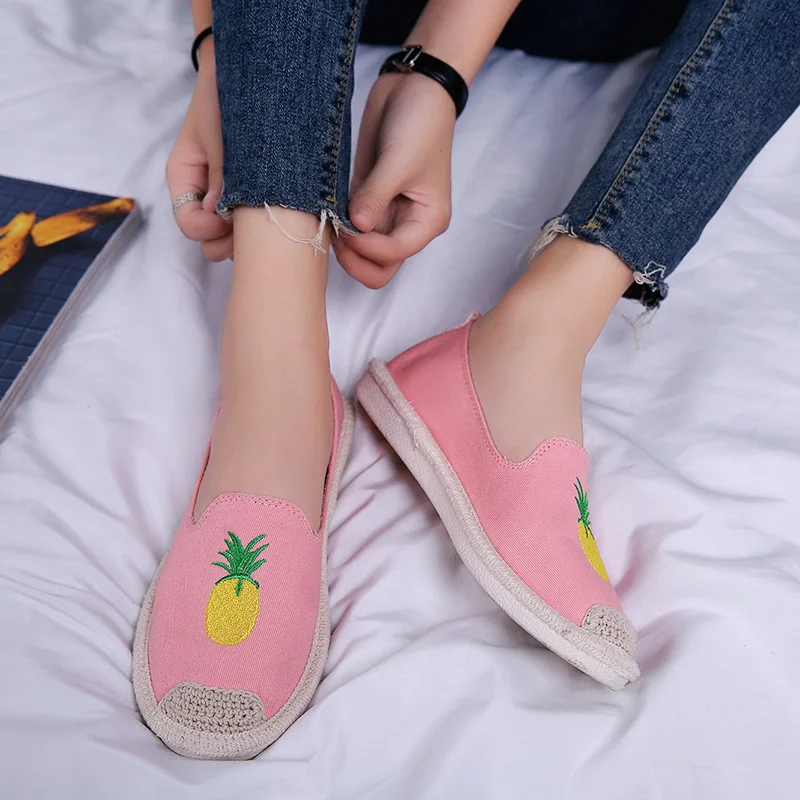 

Women Summer Sneakers Fashion Female Vulcanized Shoes Casual Slip On Flats Ladies Trainers 2019