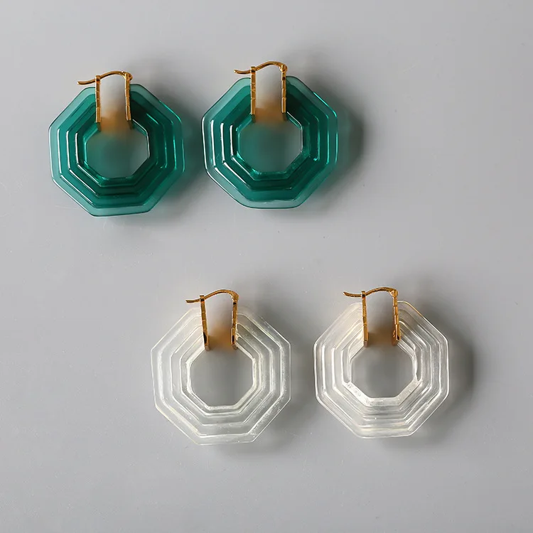 

Vintage Dangle Earrings Resin Green Hexagon Combination Copper Plated Earrings for Women Sexually Frosty Metal Glossy Perfect