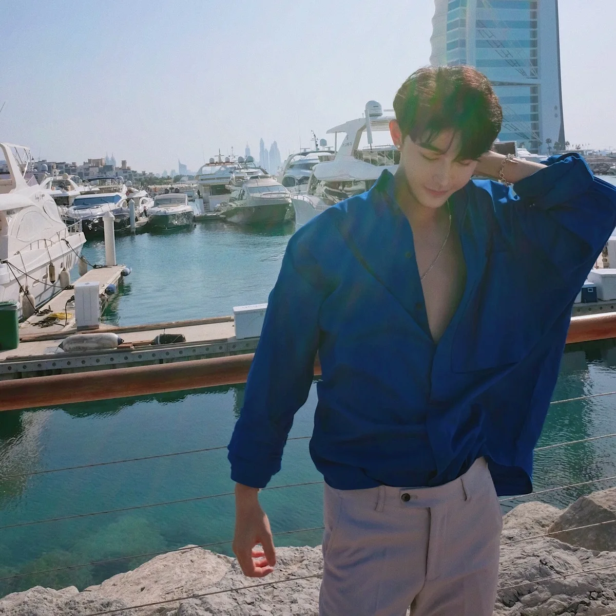

2018 Summer Korea Style Men's Classic Fashion Hawaiian Shirt Loose Youth Long Sleeves Blue Cotton Clothes Homme Shirts M-XL