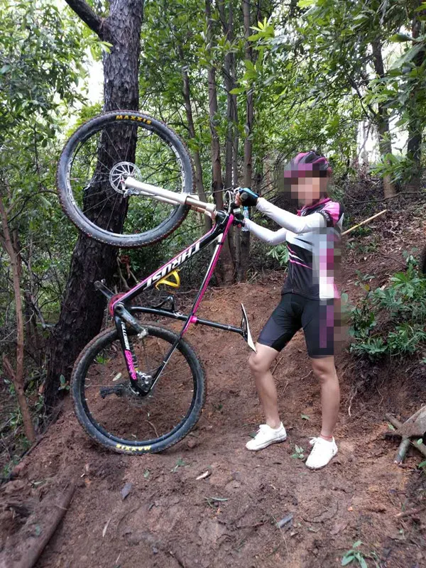 Excellent Thrust 2017 pink 27.5er Carbon Suspension Bicycle Mountain Bike Carbon MTB Frame Complete mtb Bike 15/17/19inch 29er bikes 9 Excellent Thrust 2017 pink 27.5er Carbon Suspension Bicycle Mountain Bike Carbon MTB Frame Complete mtb Bike 15/17/19inch 29er bikes 9