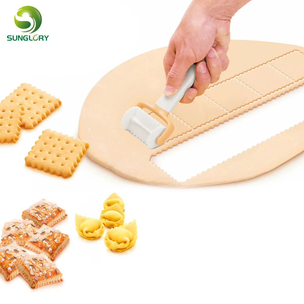 

Square Fondant Cutter Plastic Icing Spatula Cookie Mold Rolling Biscuit Cutting Pastry Blade Dough Cutter Cake Decorating Tools
