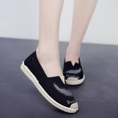 Cresfimix chaussures plates pour femmes; женская Повседневная Удобная парусиновая обувь на плоской подошве; милые женские лоферы без застежки; сезон весна-лето