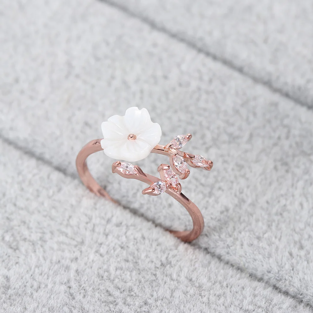 

1 Pcs Delicate Zircon Crystal Leaf Shell Flower Ring for Women Ladies Girls Rose Gold Color Finger Ring Jewelry