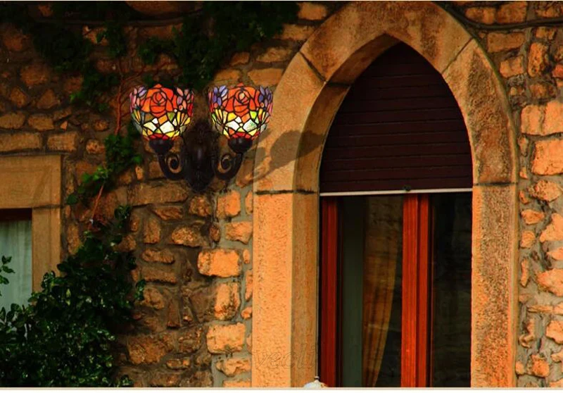 Tiffany wall lamp (11)