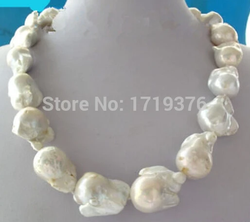 

Free shipping >>@ > 17inch SOUTH SEA WHITE BAROQUE PEARL NECKLACE