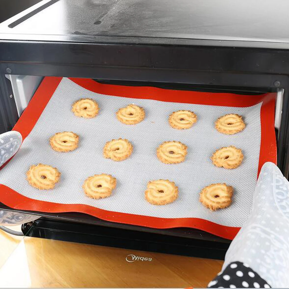 

1pcs Non-Stick Silicone Baking Mat For Cake Cookie Baking Liner Cooking Sheet Kitchen Baking Tools Heat Insulation Rolling Mats