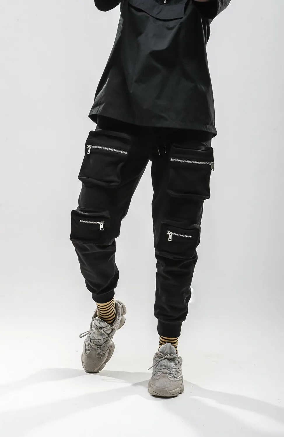 VFIVEUNFOUR 2019 New Arrivals Hip Hop Zipper Multi Pockets Harem Joggers Pants Sweatpants  Mens Harajuku Casual  Male Pants